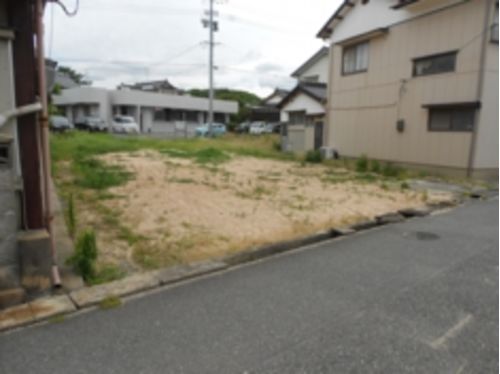 売地